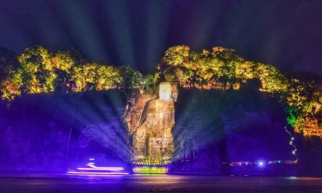 恋夜最新版本，自然美景探索之旅启动